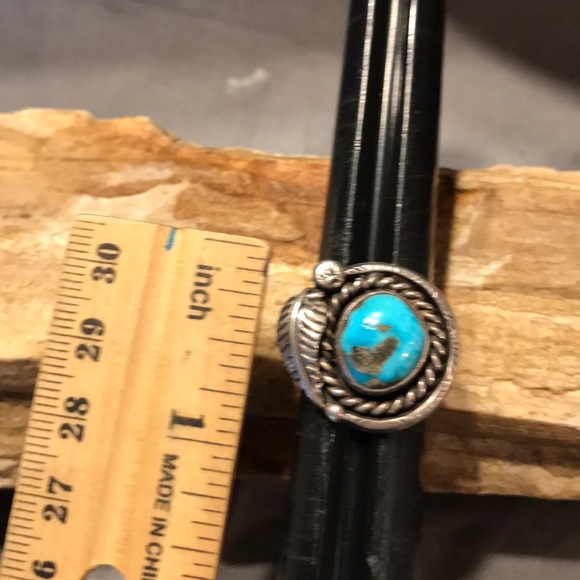 Navajo Sterling Silver & Turquoise Ring - Picture 6 of 8